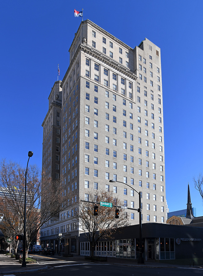 Nissen Building by John W. Cahill