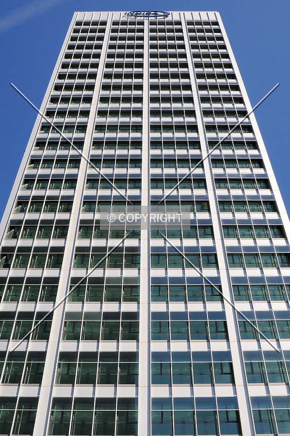 Torre Inbisa by David Guija