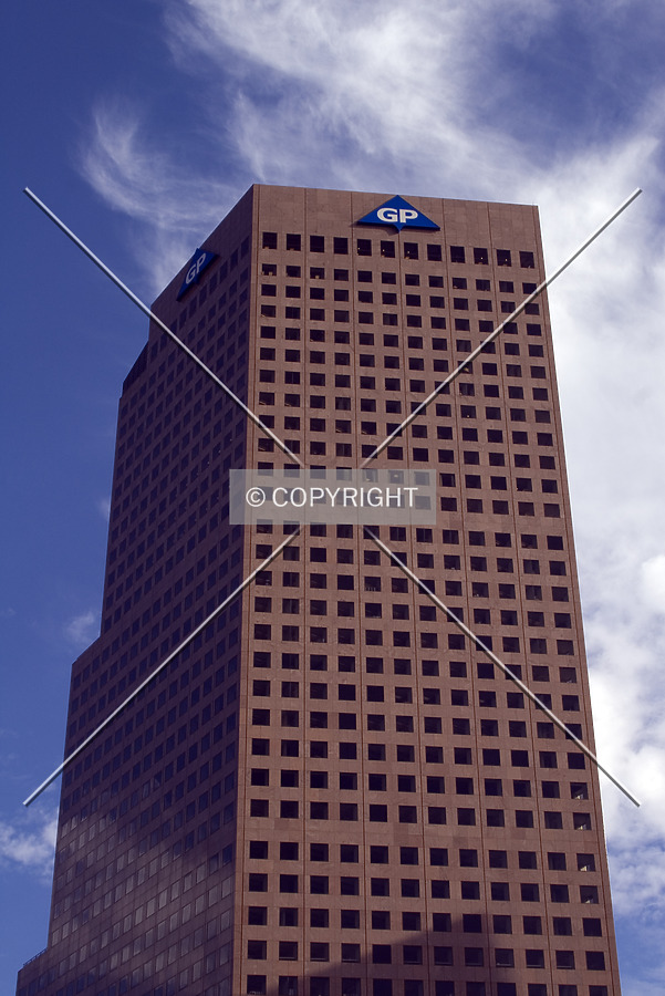 Georgia Pacific Tower by Martin Bugajski