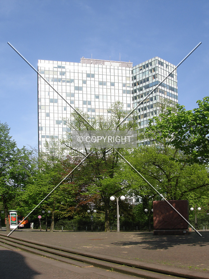 Unilever-Haus by Nephilim