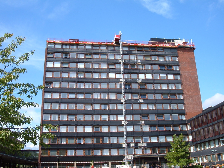 Niels Treschows hus by Kjetil Balog