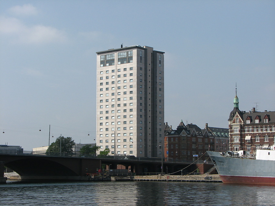 DANHOSTEL Copenhagen City by Kjetil Balog