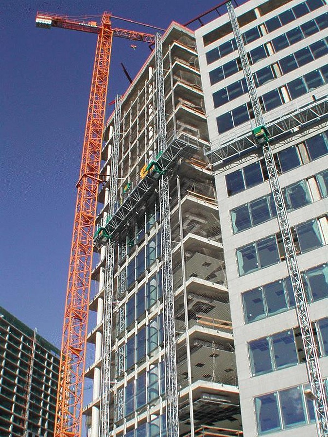 Torre Diagonal Mar by David Guija