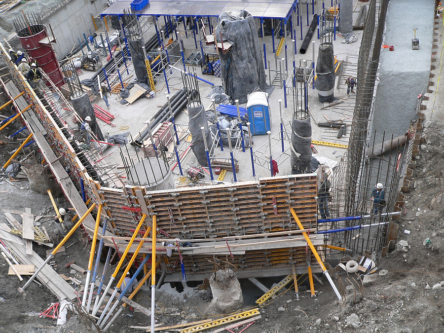 Trump International Hotel & Tower by B. Victor Adams