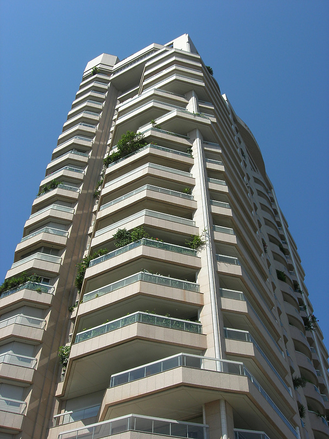 Ahlam Building by Nareg Karamanoukian