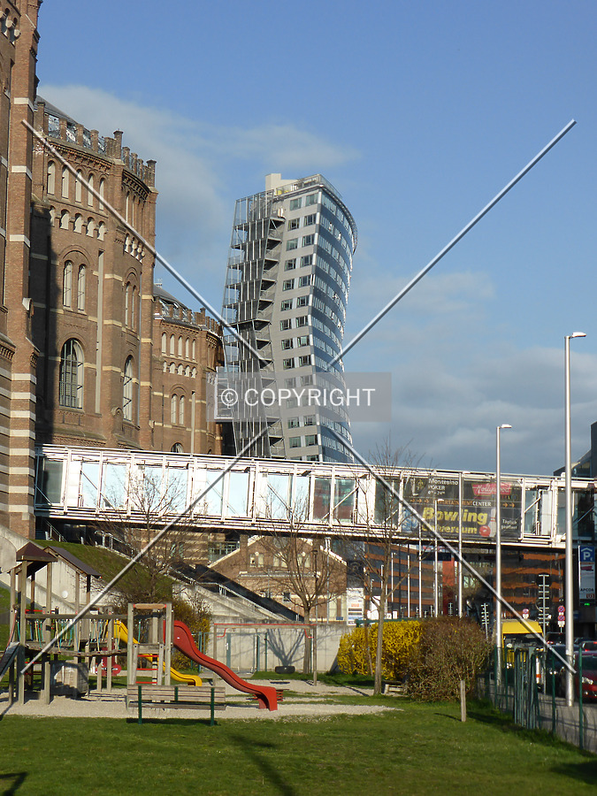 Schild - Gasometer B by Nephilim
