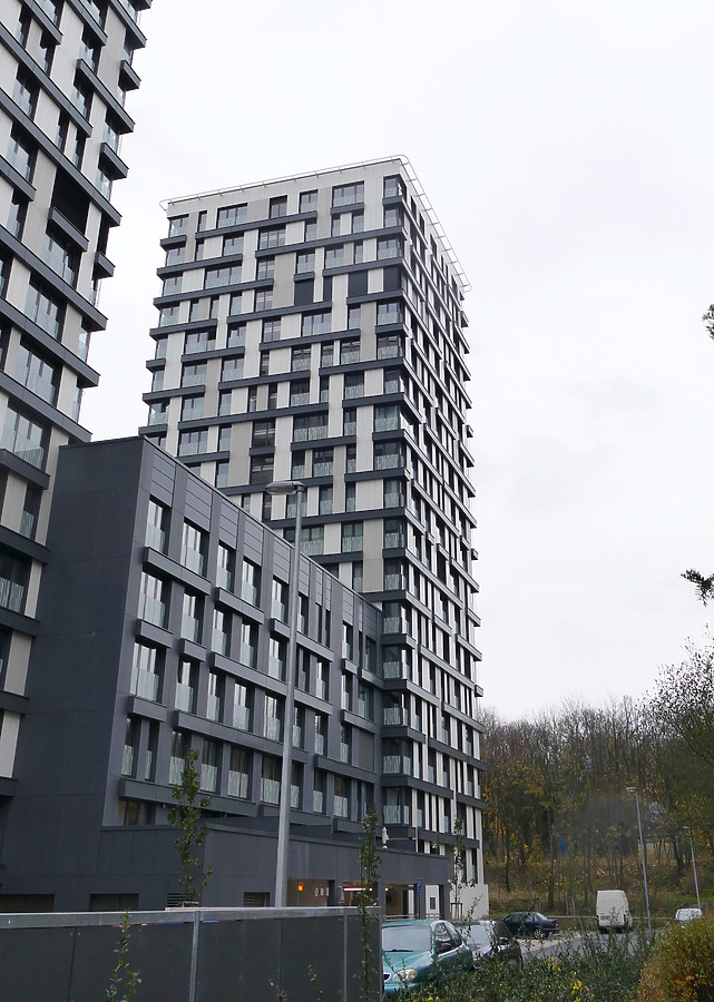 Residence Garden Towers C by Judikaël Ninon