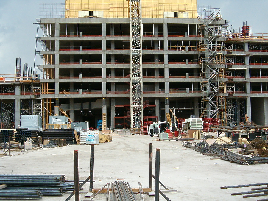 Trump International Hotel & Tower - Tower One by Rodney Gunn