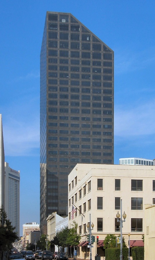 400 Poydras Tower by James Peacock