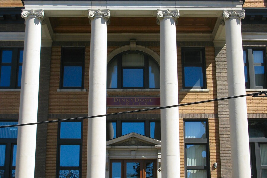 Dinkydome Lofts