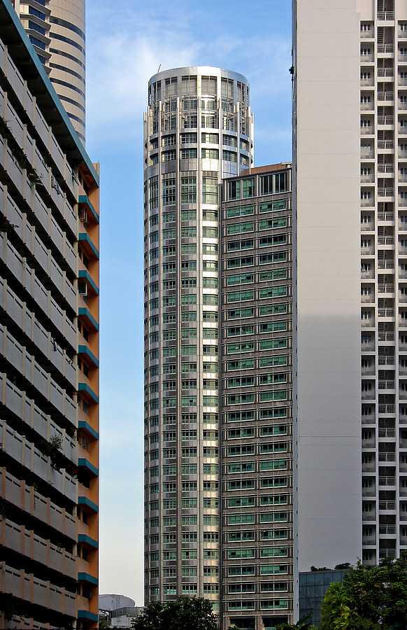 Springleaf Tower by Horst Kiechle