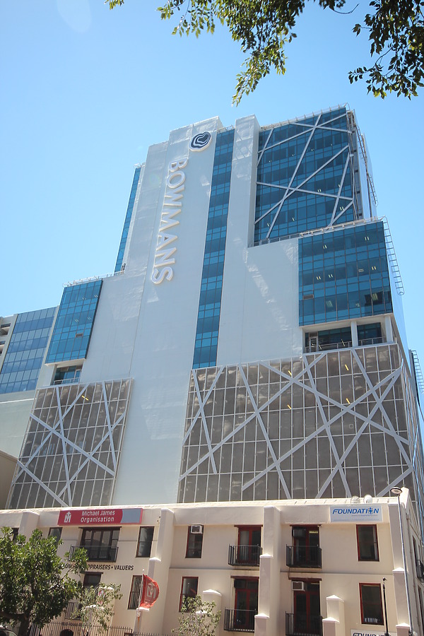 Bowman Gilfillan building by Kjetil Balog