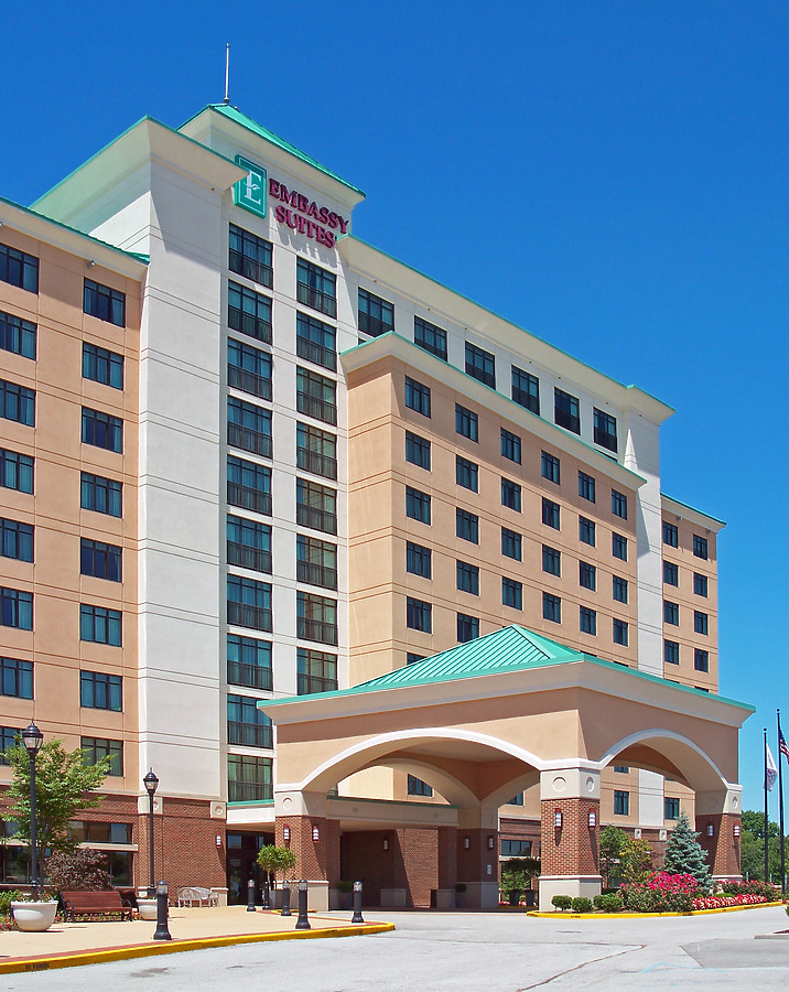 Embassy Suites Saint Louis - Saint Charles Hotel and Spa by Ryan Hildebrand