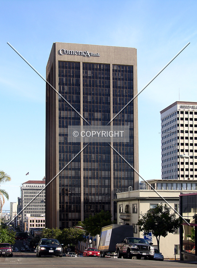 600 B Street by Chris Patriarca