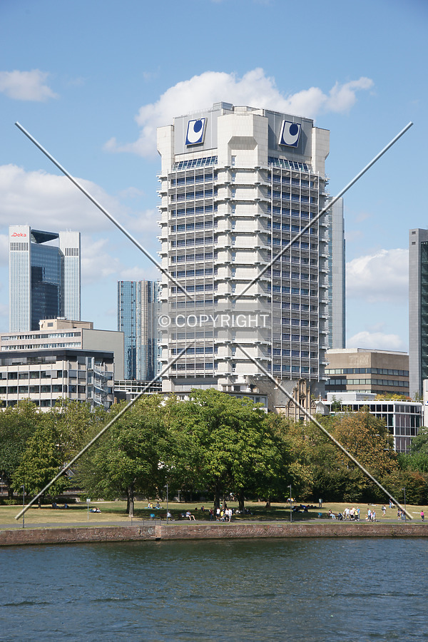 Union Investment-Hochhaus by Nephilim