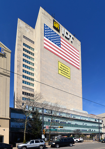 882-595-836