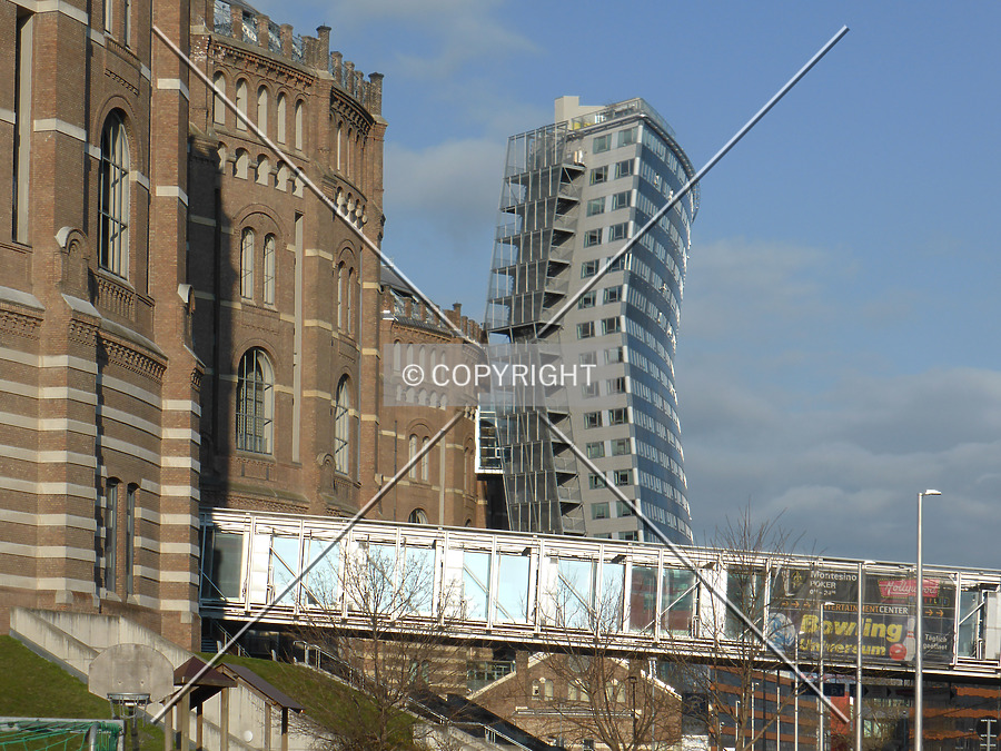 Schild - Gasometer B by Nephilim
