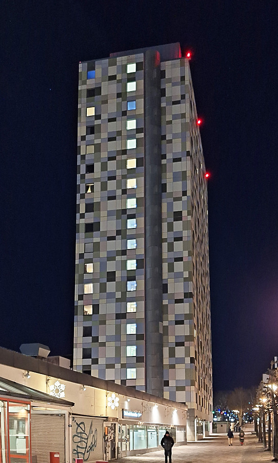 Tensta Torn by Huopa