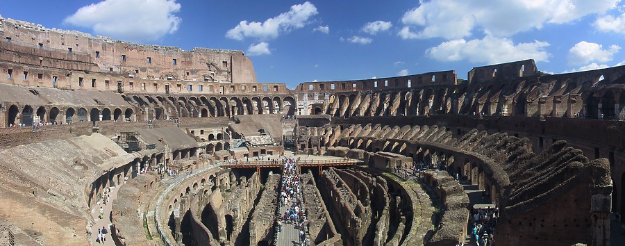 Colosseo by John Bek
