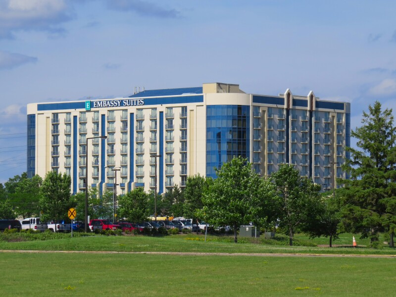 Embassy Suites Hotel Minneapolis Airport