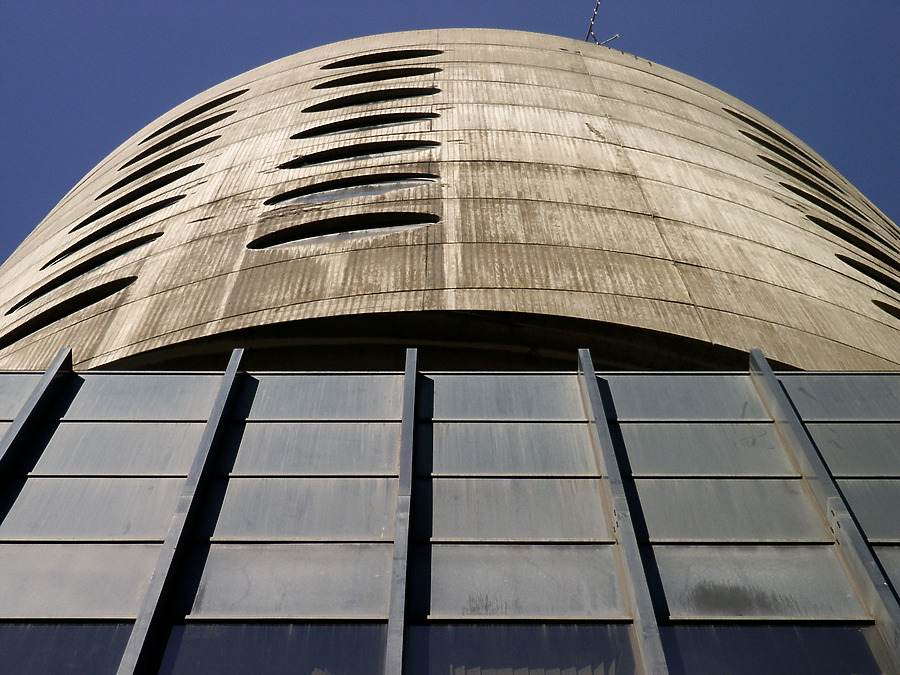 Prentice Women's Hospital Building by Daniel Kieckhefer