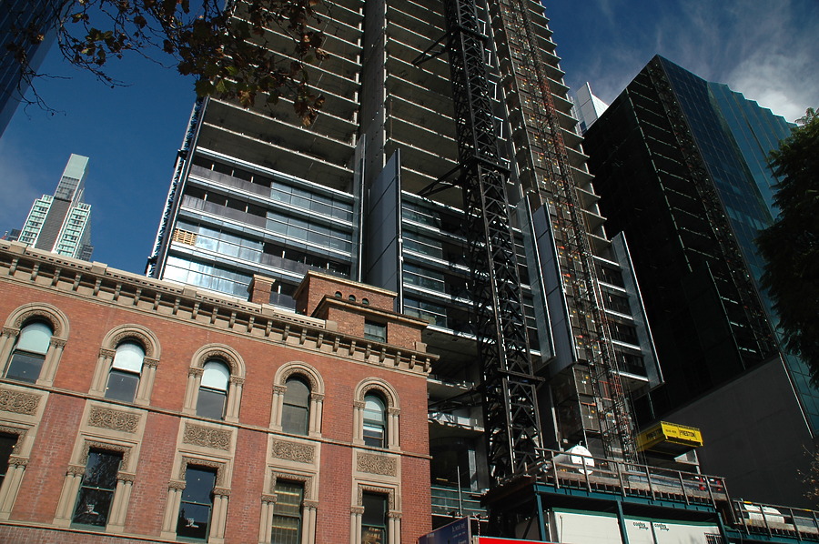 Lumière Residences by John Bek