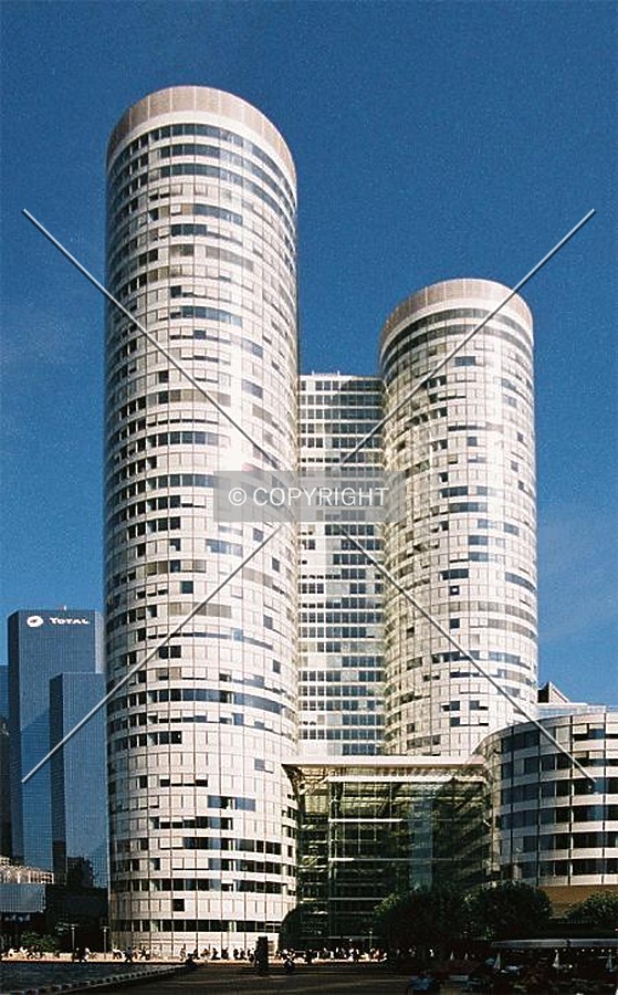 Coeur Défense by Nephilim