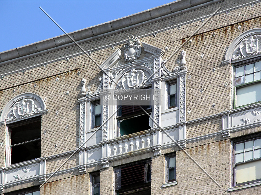 Sabine Hotel by Chris Patriarca