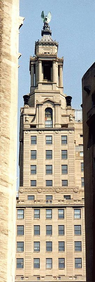 Bank of New York & Trust Company Building by Nate Lindsey