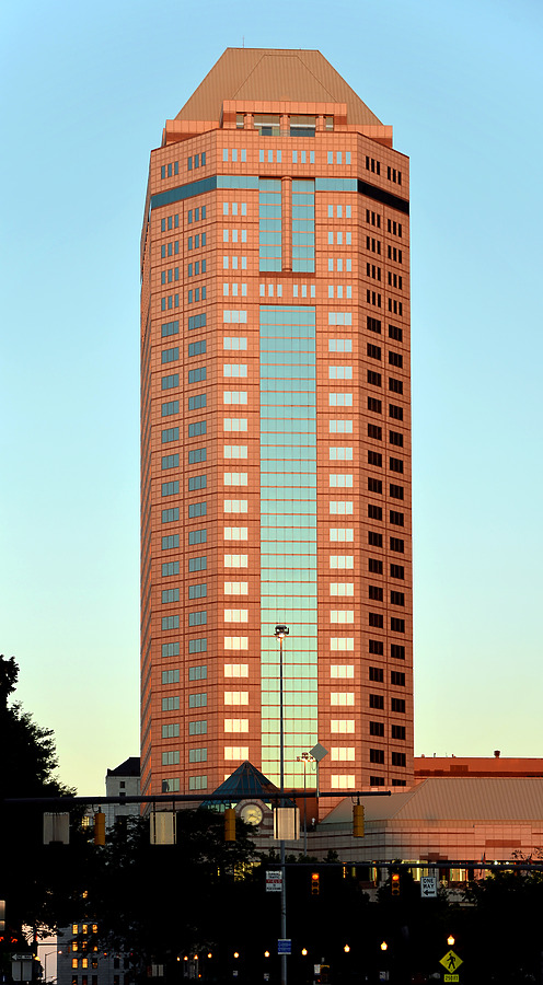 Vern Riffe State Office Tower by John W. Cahill