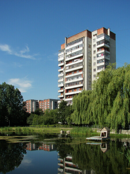 Kul'parkivs'ka street 133A