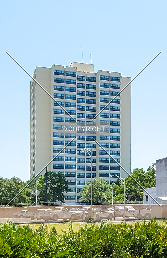 Cathedral Townhouse by Ryan Hildebrand