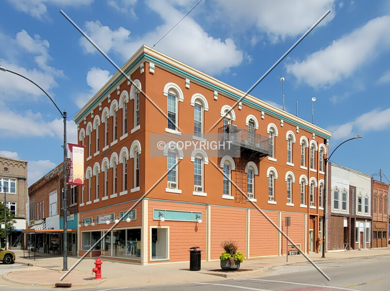 104 East Side Square