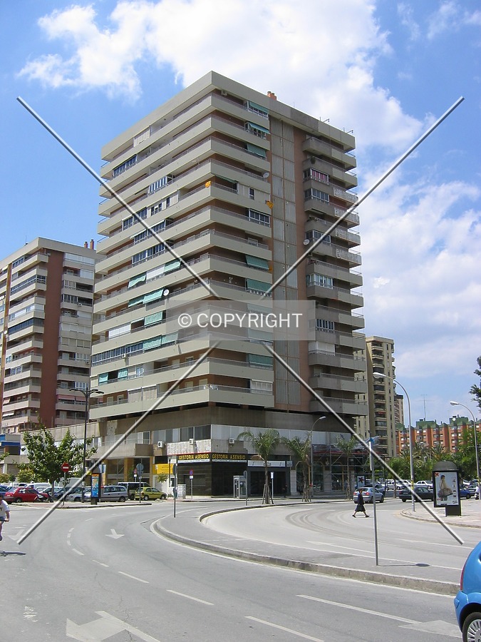 Edificio Copirsa 3 by Victor Carcedo