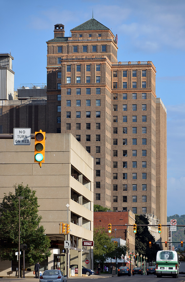 Kanawha Valley Building by John W. Cahill