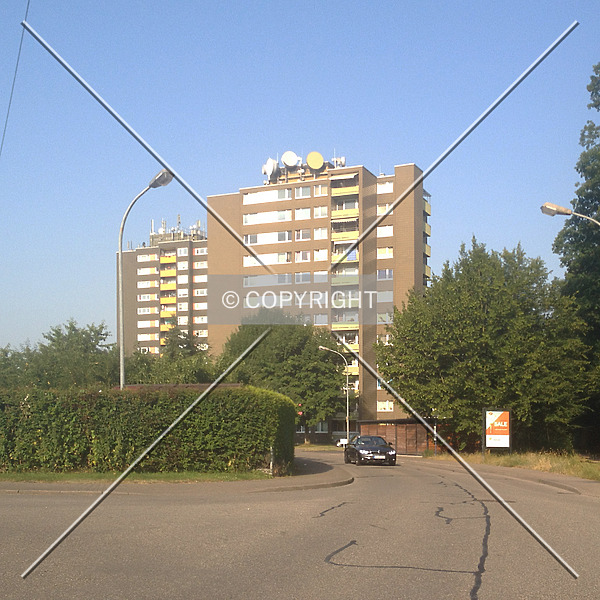 Altenburger Allee 2 by Nephilim