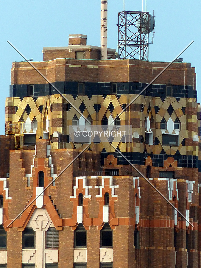 Guardian Building by Nate Lindsey