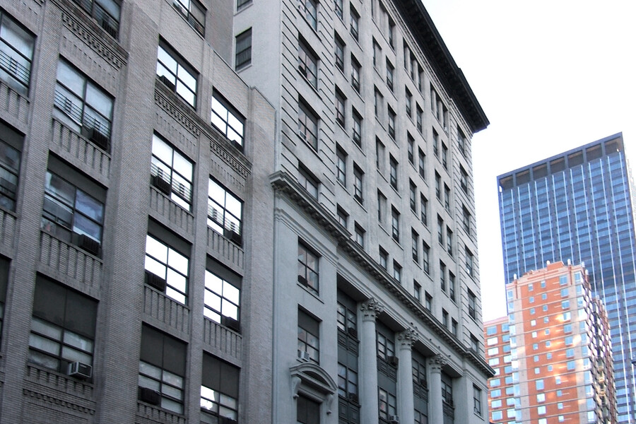 345 West 50th Street