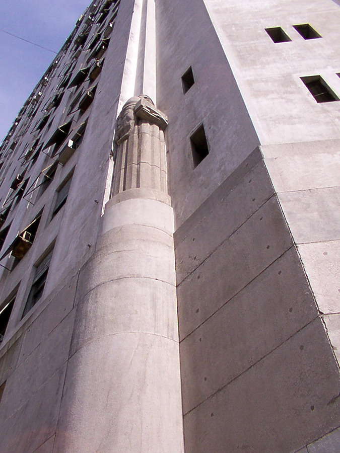 Edificio Ministerio de Obras Públicas de la Nación by Daniel Kieckhefer