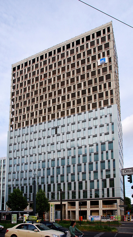 Königstadt-Carrée am Alexanderplatz by Huopa