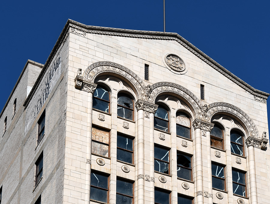 Harvard Square Centre by John W. Cahill