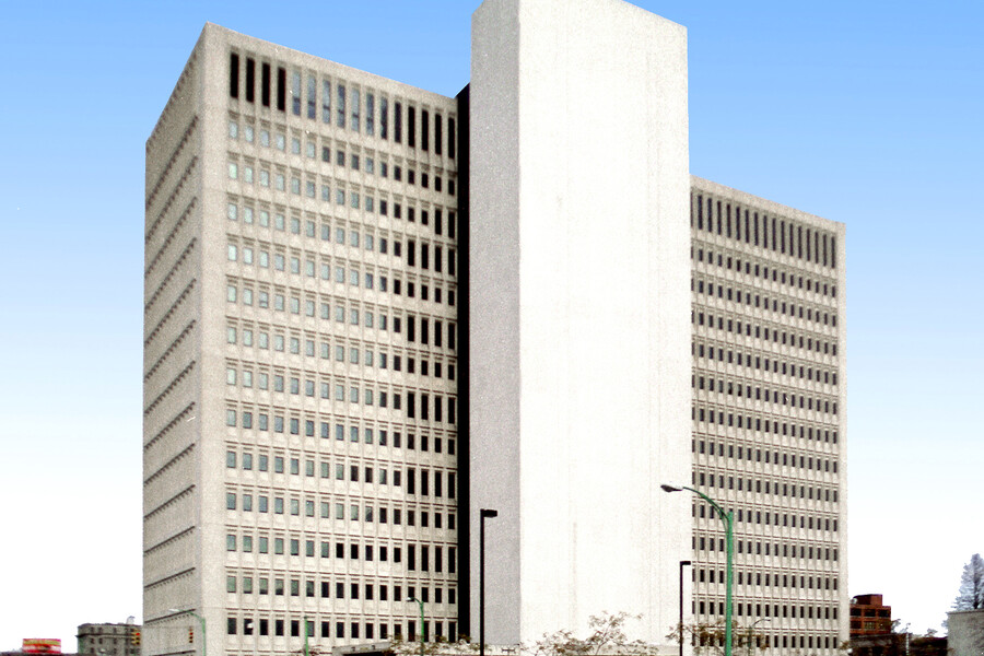 Avant Building