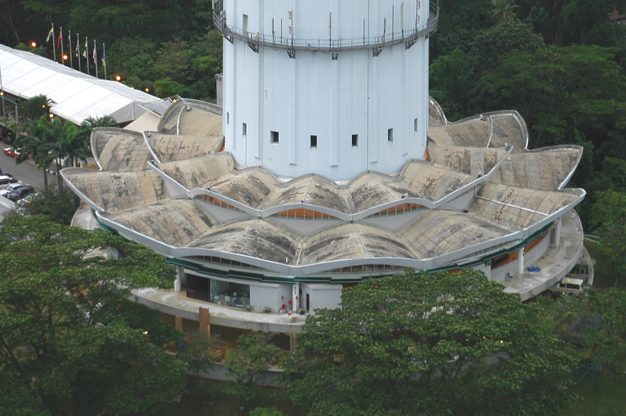 Menara Kuala Lumpur by John Bek