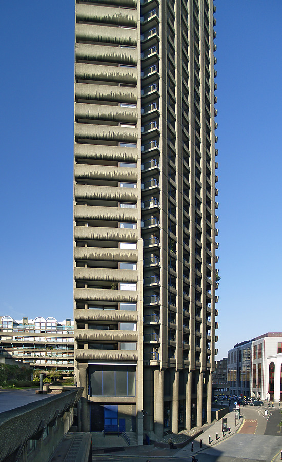 Cromwell Tower by Cesar Serrano