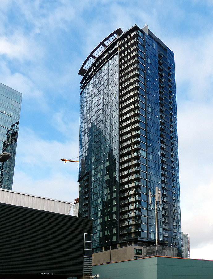 Cirrus by Nate Lindsey