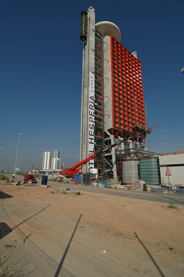 Hesperia Tower by David Guija