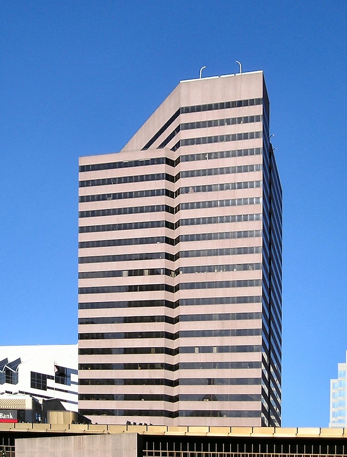 Center at 600 Vine by James Peacock
