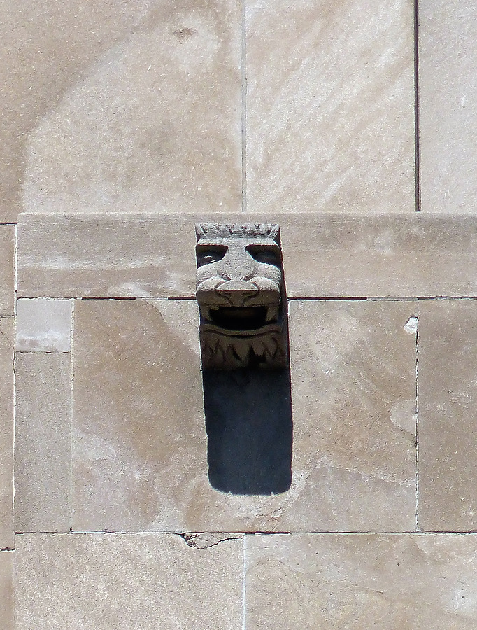 Detroit Free Press Building by Nate Lindsey