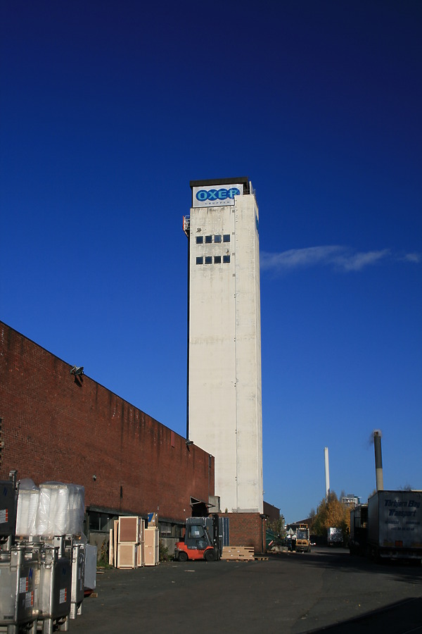 Alcateltårnet by Kjetil Balog