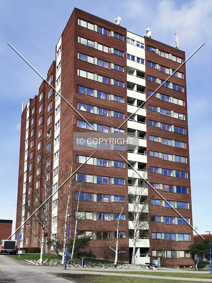 Idrottsgatan 49 by Robin Spetz